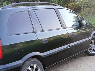 2001 Opel Zafira A, зелёный, 500000 рублей, вид 2