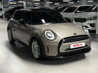 2021 Mini Hatch Cooper III (F55/F56) Рестайлинг 2, бежевый, 1720000 рублей, вид 2