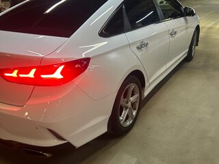 2019 Hyundai Sonata VII (LF) Рестайлинг, белый, 2050000 рублей, вид 3