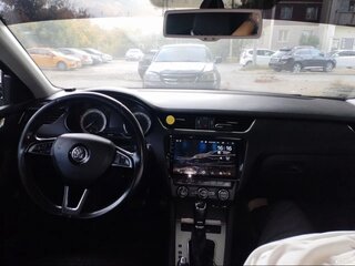 2016 Skoda Octavia III (A7), чёрный, 1100000 рублей, вид 5