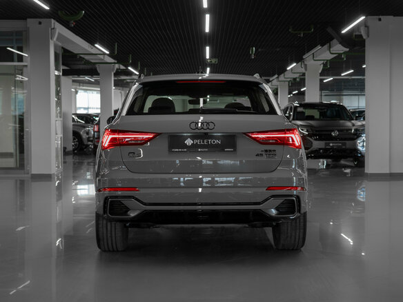 2026 Audi Q3 45 TFSI II (F3), серый, 4700000 рублей - вид 5