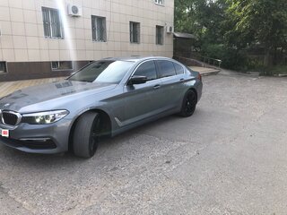 2018 BMW 5 серии 520d xDrive VII (G30/G31/G38), серый, 2200000 рублей, вид 1
