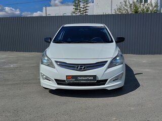 2015 Hyundai Solaris I Рестайлинг, белый, 839000 рублей, вид 2