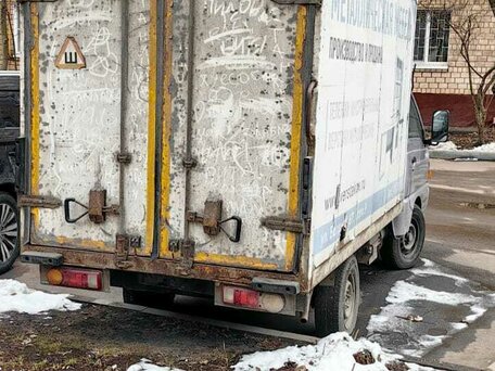 2012 Hyundai Porter, серебристый, 470000 рублей, вид 2