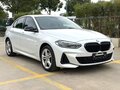 2022 BMW 1 серии 120i III (F52) Рестайлинг, белый, 1820000 рублей - вид 1