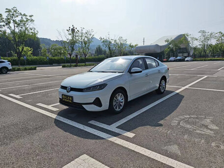 Volkswagen Sagitar IV