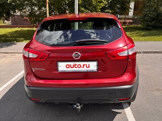 2016 Nissan Qashqai II, красный, 1350000 рублей, вид 2