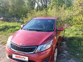 2013 Kia Rio III, красный, 590000 рублей, вид 1