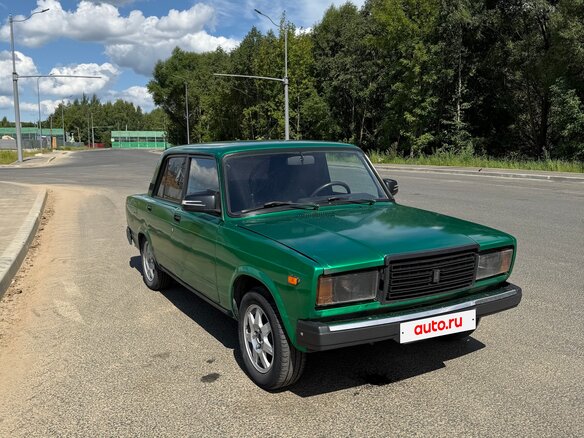 2008 Lada (ВАЗ) 2107, зелёный, 250000 рублей