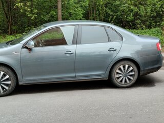 2009 Volkswagen Jetta V, зелёный, 460000 рублей, вид 2