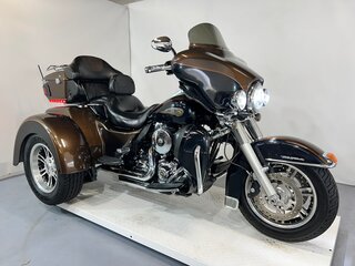 2013 Harley-Davidson Tri Glide, коричневый, 1599000 рублей, вид 4