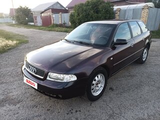 2000 Audi A4 I (B5) Рестайлинг, красный, 550000 рублей, вид 2