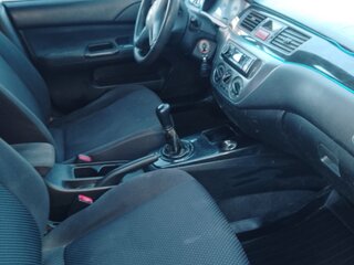 2006 Mitsubishi Lancer IX, серебристый, 260000 рублей, вид 3