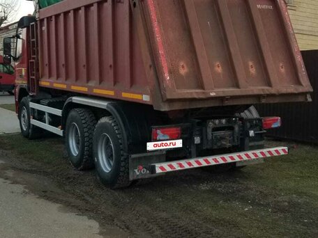 2011 КамАЗ 6520, красный, 3900000 рублей, вид 3