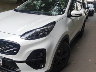 2021 Kia Sportage IV Рестайлинг, белый, 2890000 рублей, вид 1