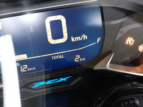 2025 Honda PCX 160, серый, 399000 рублей, вид 5