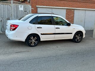 2017 Lada (ВАЗ) Granta I, белый, 670000 рублей, вид 4