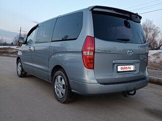 2016 Hyundai Grand Starex I Рестайлинг, серый, 2645000 рублей, вид 4