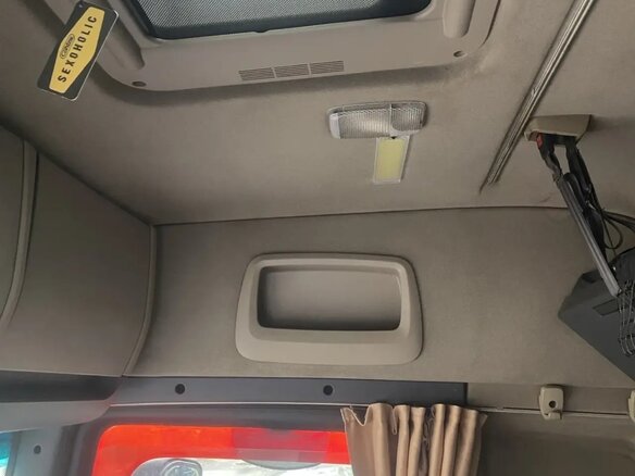 2012 Scania G-series, красный, 5000000 рублей - вид 9