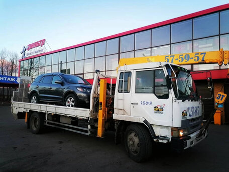 1990 Fuso (Mitsubishi) Fighter, белый, 2000000 рублей, вид 4