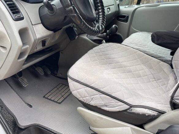 2007 Renault Trafic II Рестайлинг, белый, 1500000 рублей - вид 5
