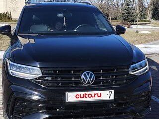 2023 Volkswagen Tiguan Allspace II Рестайлинг, чёрный, 2760000 рублей, вид 2