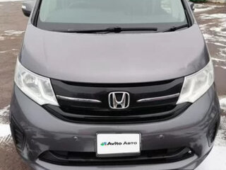 2017 Honda Stepwgn V Рестайлинг, серый, 1950000 рублей, вид 2