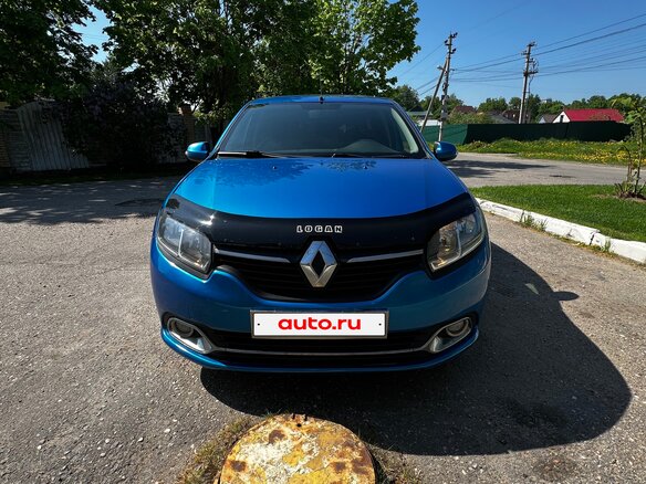 2015 Renault Logan II, синий