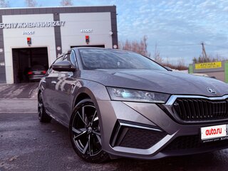 2023 Skoda Octavia IV (A8), серый, 2799999 рублей, вид 2