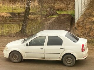 2011 Renault Logan I Рестайлинг, белый, 275000 рублей, вид 2