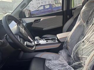 2024 Isuzu D-Max III, оранжевый, 5000000 рублей, вид 3