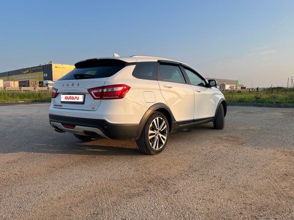 2018 Lada (ВАЗ) Vesta SW I, белый, 935000 рублей - вид 4