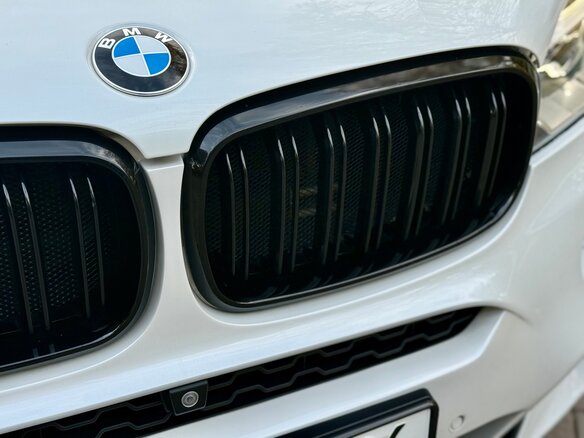 2017 BMW X6 40d II (F16), белый, 3990000 рублей - вид 6