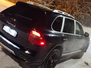 2007 Porsche Cayenne S I Рестайлинг (957), чёрный, 1340000 рублей, вид 2