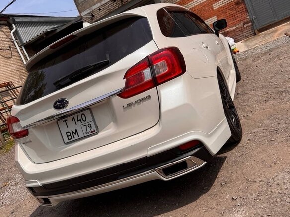 2015 Subaru Levorg I, белый, 1300000 рублей - вид 9