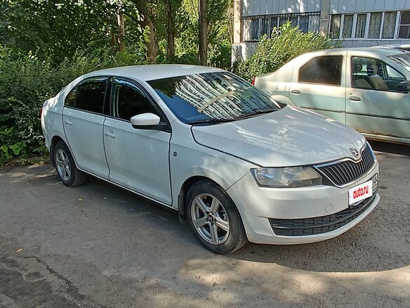 2016 Skoda Rapid I, белый, 900000 рублей - вид 3
