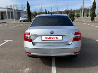 2018 Skoda Octavia III (A7) Рестайлинг, серебристый, 1790000 рублей, вид 4
