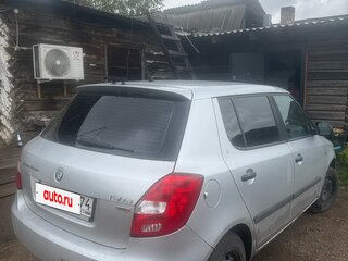 2012 Skoda Fabia II Рестайлинг, серебристый, 300000 рублей, вид 4
