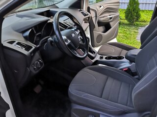 2014 Ford Kuga II, белый, 1430000 рублей, вид 4