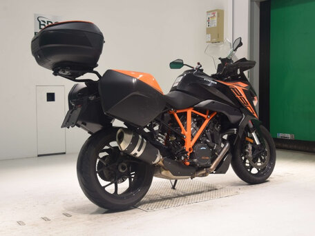 2022 KTM 1290 Super Duke GT, чёрный, 1300000 рублей, вид 5