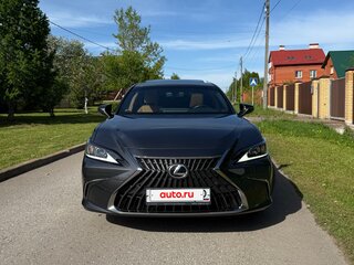 2021 Lexus ES 250 VII Рестайлинг, серый, 4550000 рублей, вид 2