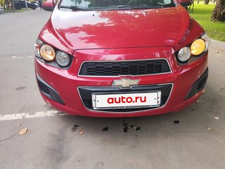 2013 Chevrolet Aveo II, красный, 600000 рублей, вид 3