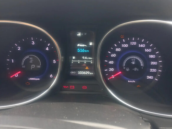 2015 Hyundai Santa Fe Grand III, красный, 2500000 рублей - вид 3