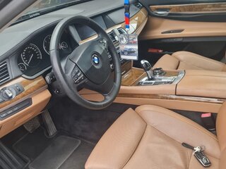 2008 BMW 7 серии 730d V (F01/F02/F04), чёрный, 1900000 рублей, вид 5