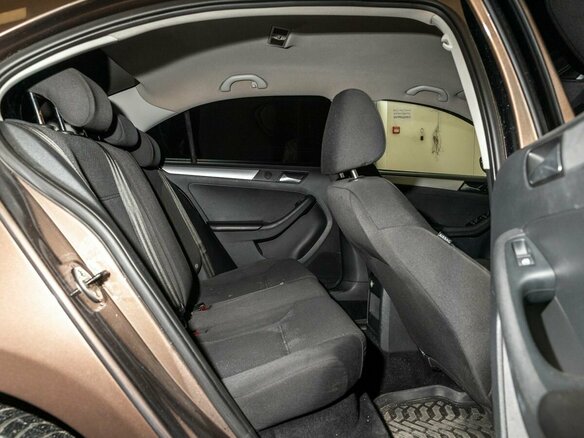 2013 Volkswagen Jetta VI, коричневый, 800000 рублей - вид 23