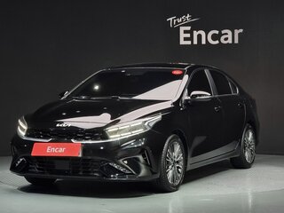 2022 Kia K3 II Рестайлинг, чёрный, 1640000 рублей, вид 1