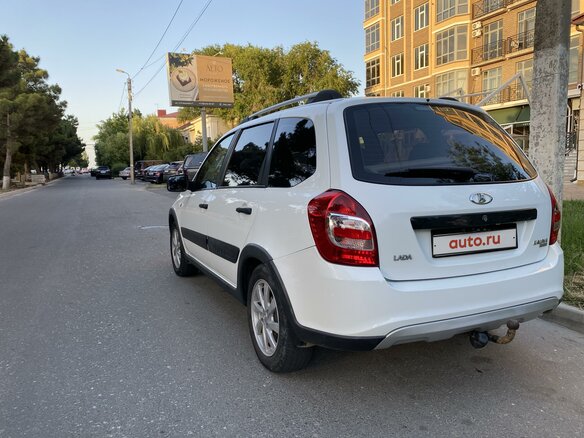 2017 Lada (ВАЗ) Kalina Cross II, белый, 755000 рублей - вид 13