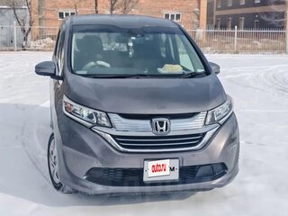 2017 Honda Freed+ II, серый, 1400000 рублей, вид 1