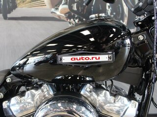2025 Harley-Davidson Street Bob, чёрный, 2290000 рублей, вид 3