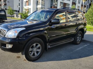 2006 Toyota Land Cruiser Prado 5-speed 120 Series, чёрный, 1900000 рублей, вид 1